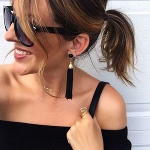 Stella & Dot Sample: Gita Tassel Earrings Black